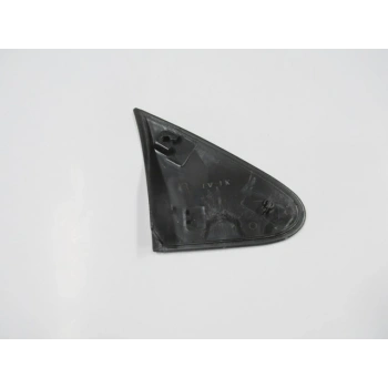 PEUGEOT PARTNER- TEPEE- 10/18; KAPI AYNA MUSKASI SOL SİYAH (ÇAMURLUK ÜST ÜÇGEN PLASTİĞİ)