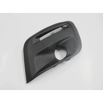 PEUGEOT PARTNER- VAN- 16/18; SİS LAMBA KAPAĞI SOL (SİS/GÜNDÜZ FARI DELİKLİ)