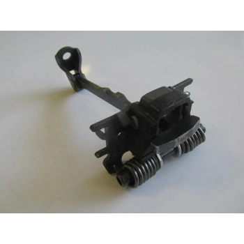 RENAULT GRAND SCENIC- 3- 10/13; ARKA KAPI DURDURUCUSU SAĞ/SOL AYNI (ADET) (KAPI GERGİSİ)