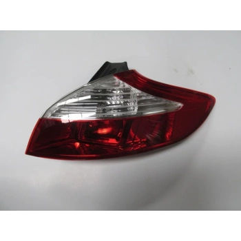 RENAULT MEGANE- 3- HB- 10/13; DIŞ STOP LAMBASI SAĞ KIRMIZI/BEYAZ (PLEKSAN)