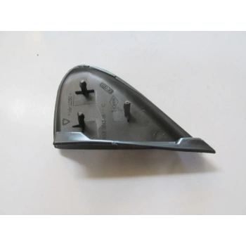 RENAULT MEGANE- 3- HB- 10/13; KAPI AYNA MUSKASI SAĞ (ÇAMURLUK ÜST ÜÇGEN PLASTİĞİ)