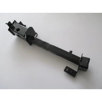 RENAULT MEGANE- 4- SD- 21/24; ŞASİ UÇ DEMİRİ KOLU SAĞ (BEŞİK)(MOTOR BEŞİĞİNE TAKILAN)