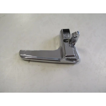 SEAT CORDOBA- 00/02; ÖN KAPI İÇ AÇMA KOLU ELCEĞİ (KULBU) SOL NİKELAJLI