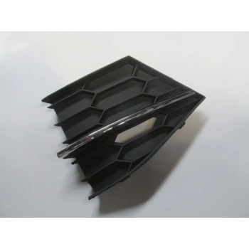 SKODA RAPID- 16/18; TAMPON PANJURU SOL NİKELAJ ÇITALI (SİS LAMBASI YANI) (TW-Y)