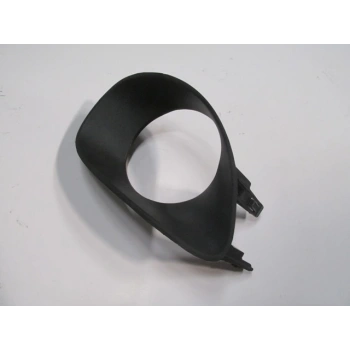 TOYOTA YARIS- 06/09; SİS LAMBA KAPAĞI SAĞ SİYAH (SİS DELİKLİ) (TW)