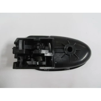 TOYOTA YARIS- 06/11; ÖN/ARKA KAPI İÇ AÇMA KOLU SAĞ SİYAH (TYG)