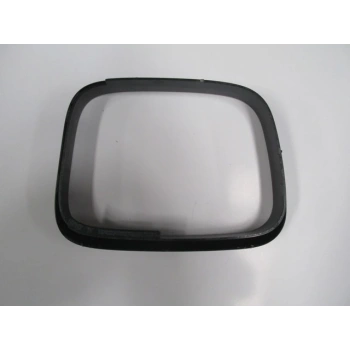 VOLKSWAGEN CADDY- 04/10; AYNA KAPAĞI ÇERÇEVESİ SAĞ SİYAH