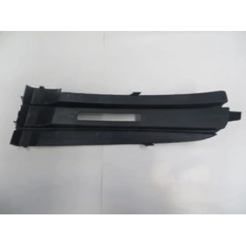 VOLKSWAGEN CADDY- 04/10; SİS LAMBA KAPAĞI SAĞ SİS DELİKSİZ