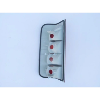 VOLKSWAGEN VOLT- LT35/LT46- 96/07; STOP LAMBASI SAĞ KIRMIZI/SARI/BEYAZ (MARS) (E MARKLI)