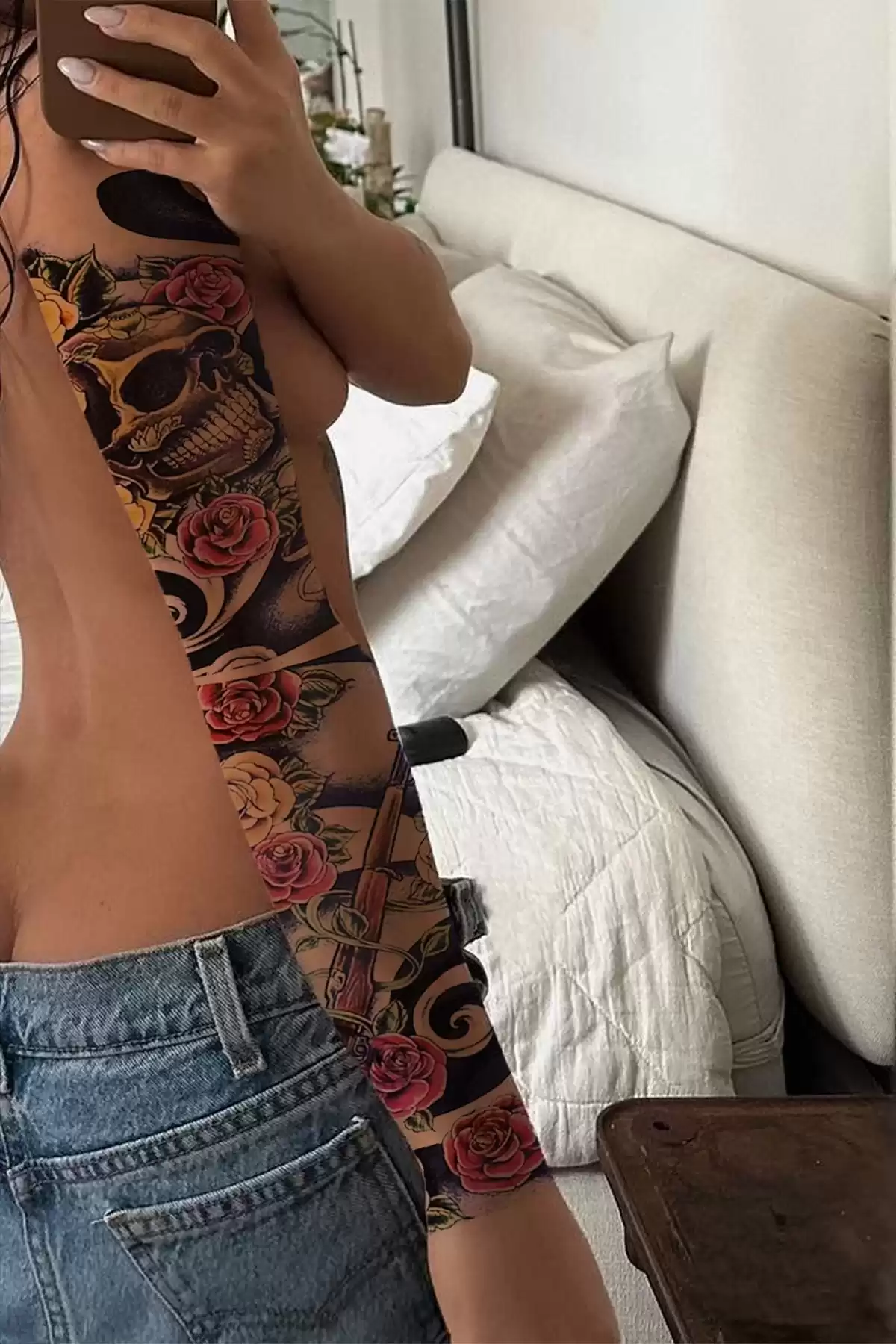 Kurukafa Çiçek Ve Silah Kol Geçici Dövme Tattoo