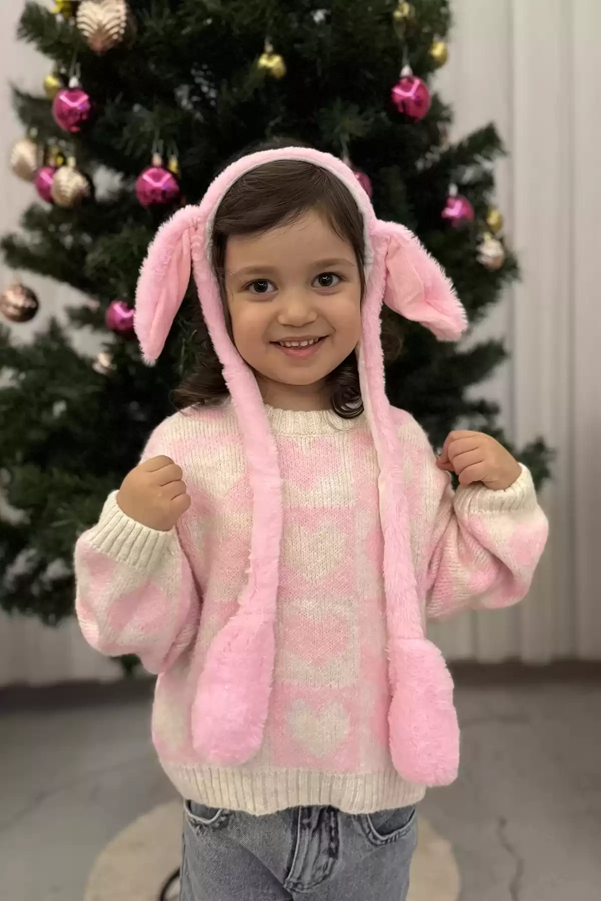 Pembe Renk Kulakları Oynayan Işıklı Peluş Taç