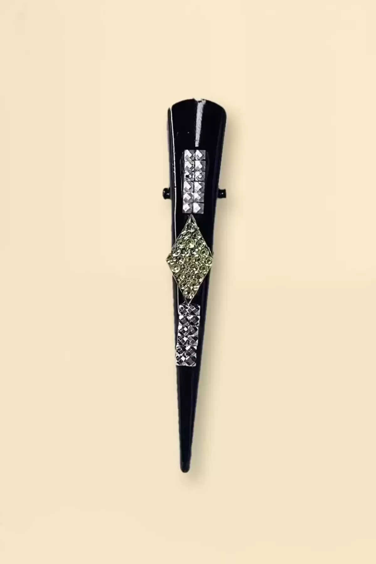 Siyah Renk Baklava Figürlü Pens Toka