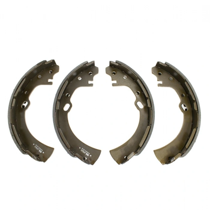 FREN BALATA NİSSAN D22 4X2 98-02 /NAVARA 92-97 /TERRANO 90-95 /06902281