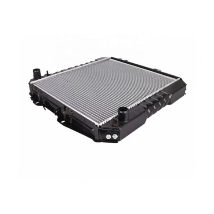 RADYATÖR SU TOYOTA Hİ-LUX 2.4D MANUEL 97-01 KALINLIK 26MM 450X524MM /16400-54610