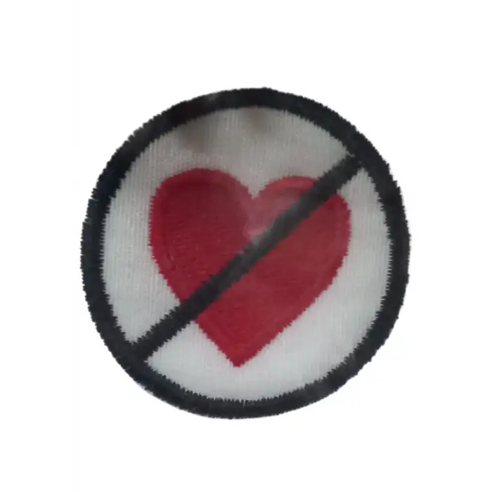 Aplike Ütü İle Yapışan Kalp Girilmez Arma 3 cm