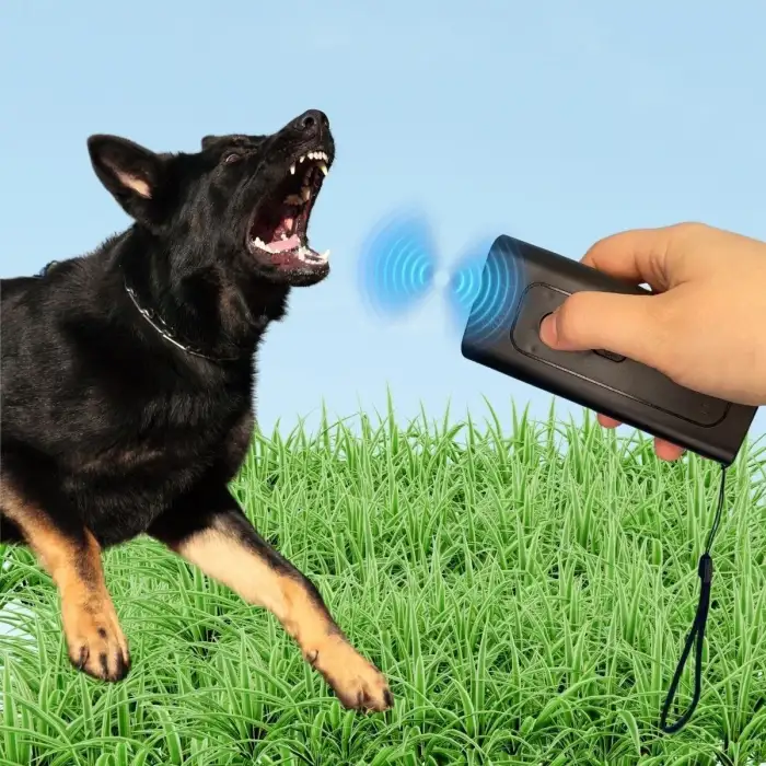 New Ultrasonik Köpek Kovucu ve Eğitici Cihaz