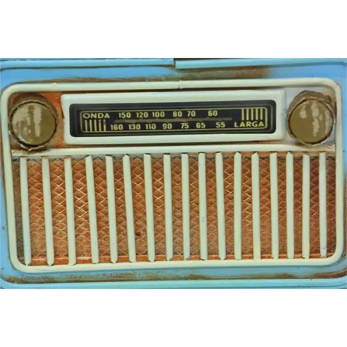 Dekoratif Metal Radyo