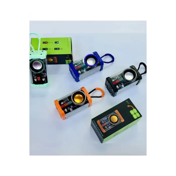 Şeffaf Mecha Müzik Tws Stereo Rgb Ritim İşıklı Hoparlör Kablosuz Bluetooth 5.0 Taşınabilir Hoparlör A11
