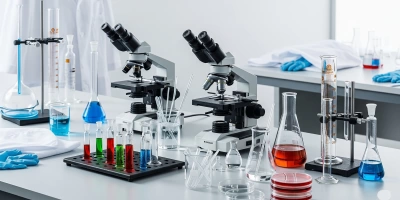 Metilen Mavisi Nedir? Kullanım Alanları ve Laboratuvarlardaki Önemi