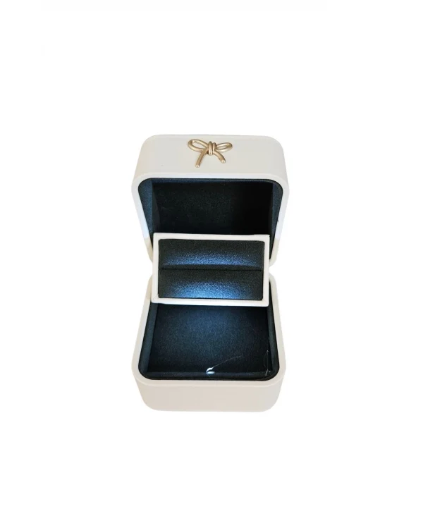 Işıklı Premium Deri Yüzük & Alyans Kutusu (Beyaz)