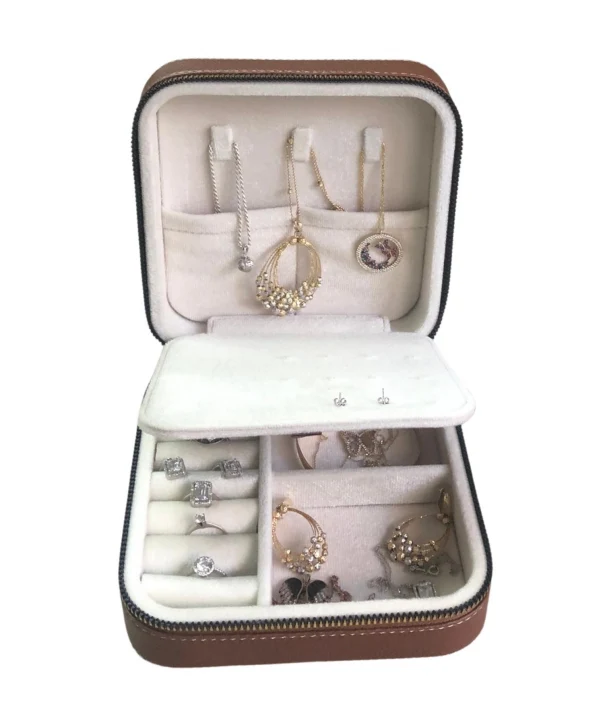 Fermuarlı Deri (Ahşap Kasalı ) Orta boy Takı, Seyahat Ve Mücevher Çantası Taba (15x15 Cm)