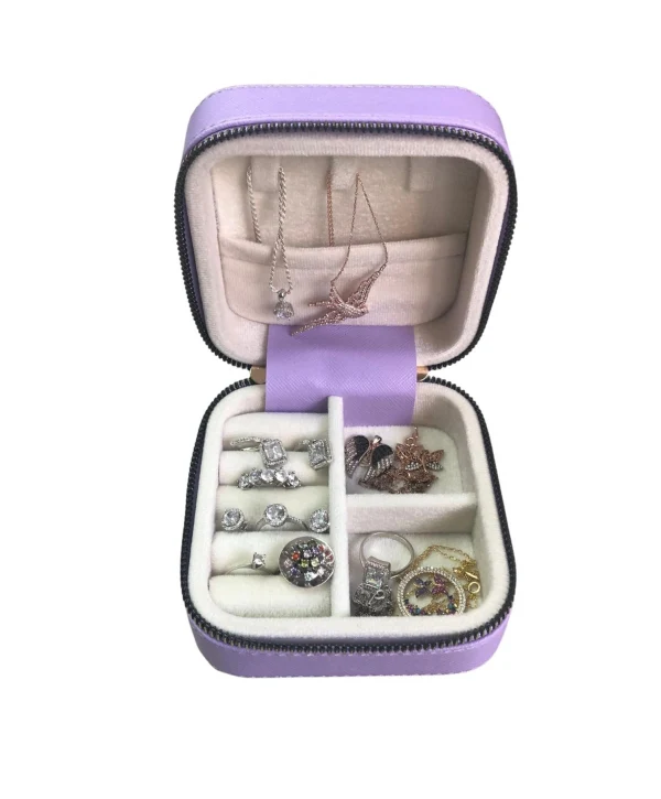 Fermuarlı Deri (Ahşap Kasalı ) Takı, Seyahat Ve Mücevher Çantası,kutusu Lila (11x11 Cm )