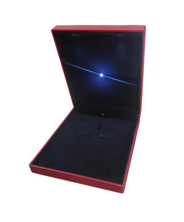 Işıklı Büyük Set Kutusu Kırmızı 19x22 Cm