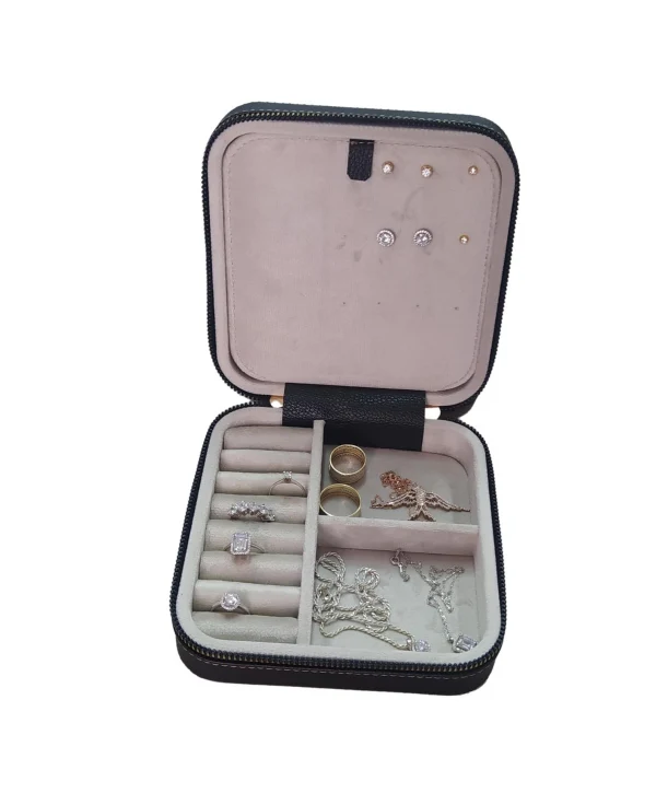 Fermuarlı Deri (Ahşap Kasalı ) Orta boy Takı, Seyahat Ve Mücevher Çantası,kutusu Siyah(15x15 Cm)