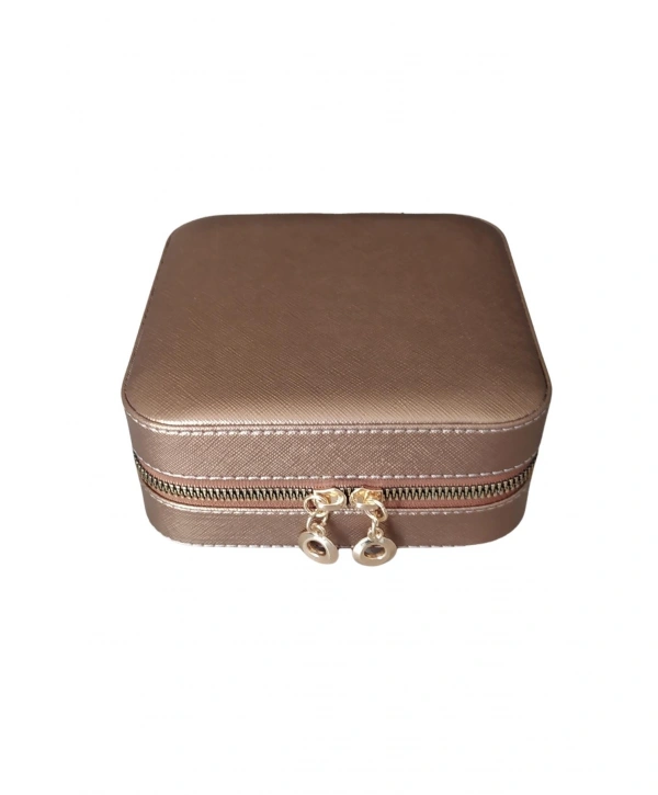 Fermuarlı Deri (ahşap Kasalı ) Orta Boy Takı, Seyahat Ve Mücevher Çantası,kutusu Bakır  (15x15 Cm)