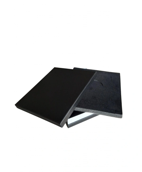 Büyük Set Kutusu Karton  Mat Siyah (18x21 cm)  (içi Süngerli)