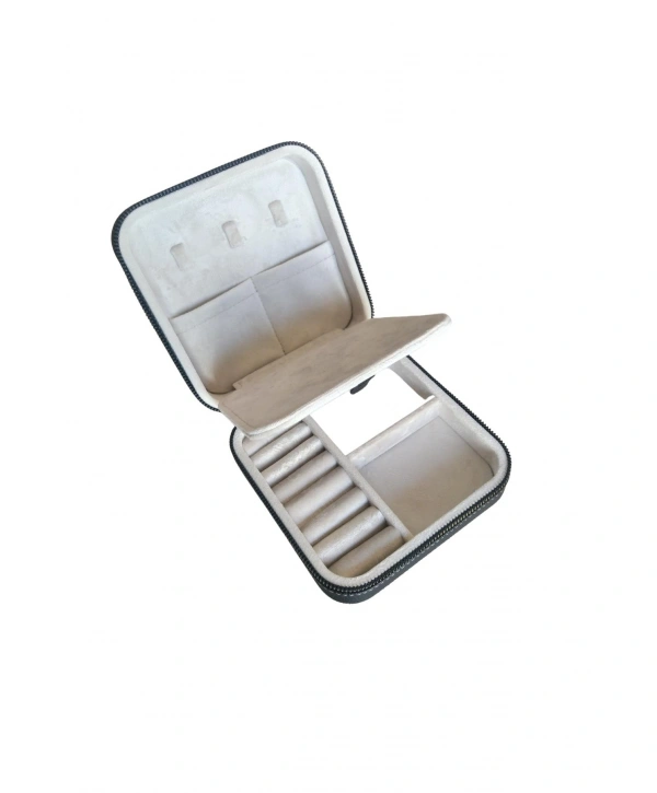 Fermuarlı Deri (Ahşap Kasalı ) Orta boy Takı, Seyahat Ve Mücevher Çantası,kutusu Siyah(15x15 Cm)