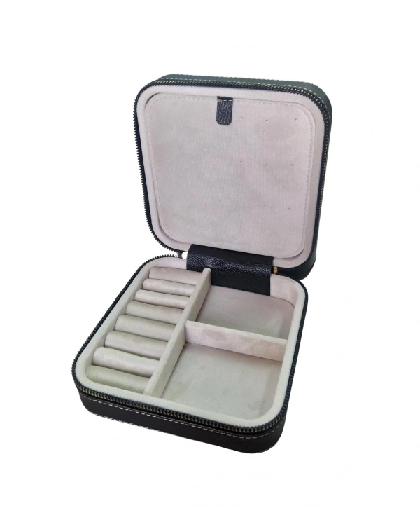 Fermuarlı Deri (Ahşap Kasalı ) Orta boy Takı, Seyahat Ve Mücevher Çantası,kutusu Siyah(15x15 Cm)