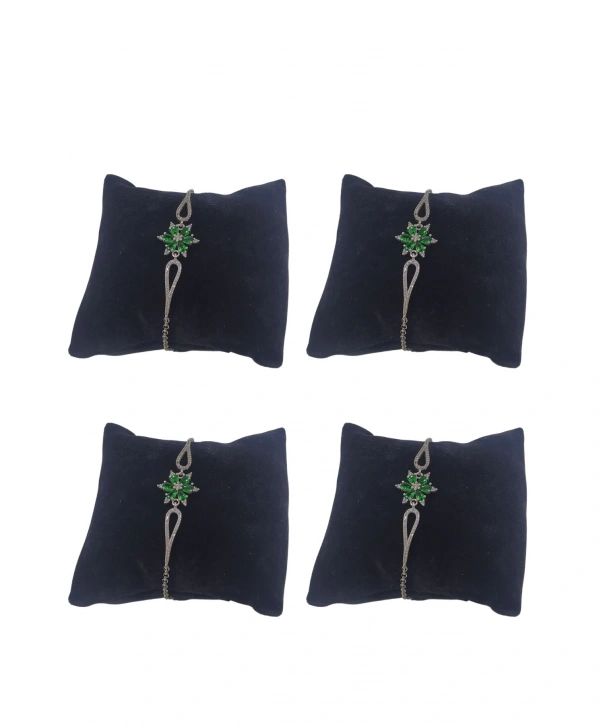 Süet Yastık Düzenleyici(4 Adet) Siyah Bileklik & Saat Ve Kelepçe 8X8 Cm