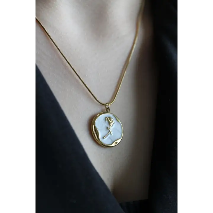 Plaka Sedefli Çiçek Gül Model L Kadın Çelik Kolye Gold Kararmaz Renk Atmaz