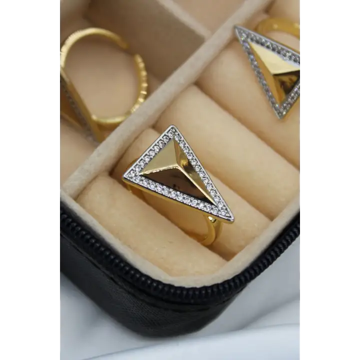 İthal Pyramid Tasarım Ayarlanabilir Garantili Kadın Çelik Yüzük Gold Kararmaz Renk Atmaz
