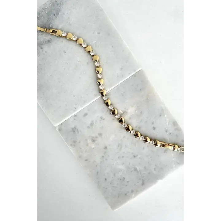 Zirkon Taşlı Kalpli Full Tasarım Kelepçe Kadın Çelik Bileklik Altın Kararmaz Renk Atmaz