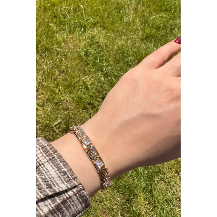 Gold Renk Vintage Greek Desenli Baget Taşlı Kadın Çelik Bileklik Kararmaz Renk Atmaz