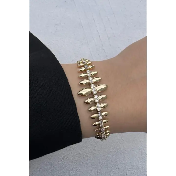 Cm Jewelry Gold Renk Yaprak Form Zirkon Taşlı Kadın Çelik Bileklik Kararmaz Renk Atmaz