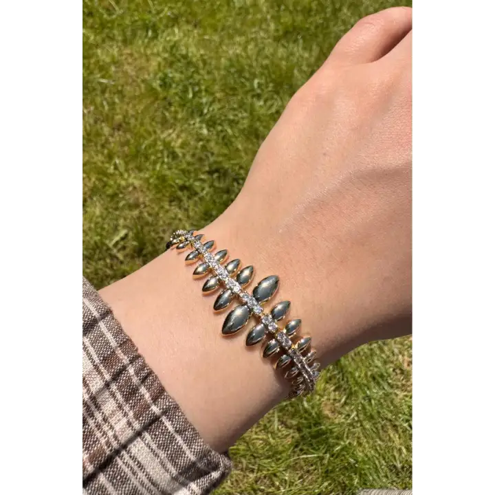 Cm Jewelry Gold Renk Yaprak Form Zirkon Taşlı Kadın Çelik Bileklik Kararmaz Renk Atmaz