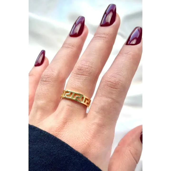 Font Tasarım Cilalı Ayarlanabilir Kadın Çelik Yüzük Gold Kararmaz Renk Atmaz