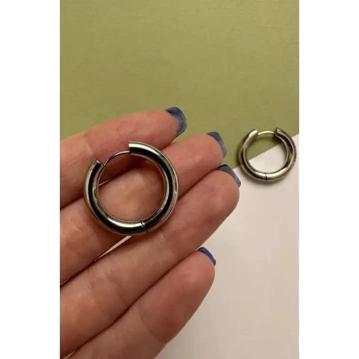 25 Cm Basic Kadın Çelik Küpe Gümüş Kararmaz Renk Atmaz