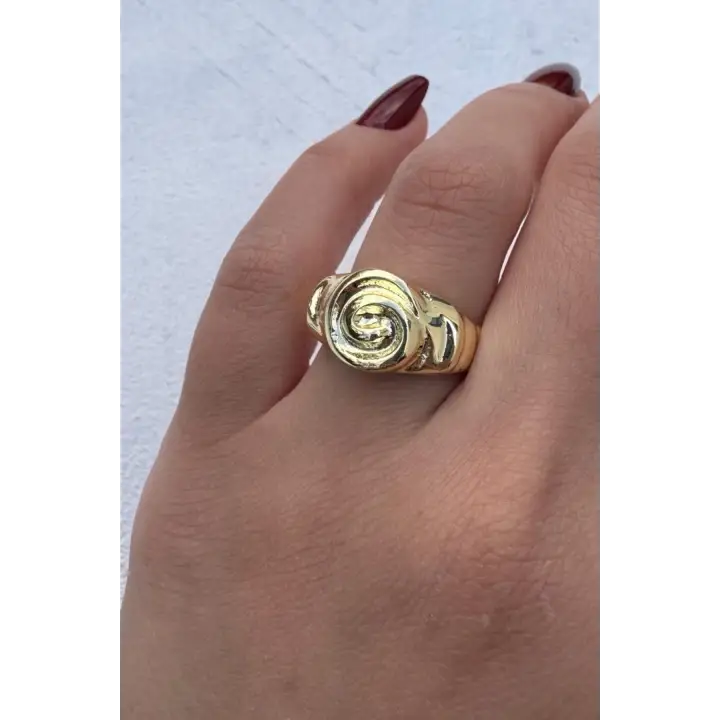 Vintage Seri Gül Motifli Spiral Form Ayarlanabilir Kadın Çelik Yüzük Altın Kararmaz Renk Atmaz