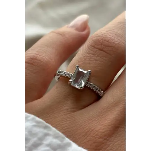 Lustre Klasik Baget Kesim Taşlı Sıra Bant Tek Taş Ayarlanabilir Kadın Çelik Yüzük Gümüş Kararmaz