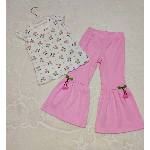 1-2-3-4 Yaş Kiraz Baskılı Tişört İspanyol Paçalı Likralı 2li Kız Çocuk Takımı Pembe
