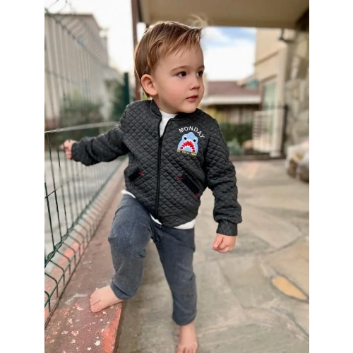 4-5-6 Yaş Kot Pantolonlu Pilot Mont Uzun Kollu Penye Sweat 3lü Erkek Çocuk Takımı Füme