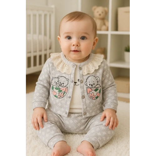 Brode İşlemeli Kalp Desenli 3lü Hırkalı Kız Bebek Takım