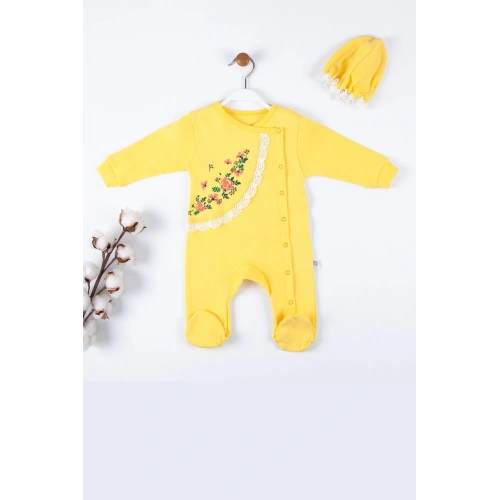 Çiçek Nakışlı Şapkalı % 100 Pamuk Kız Bebek Tulumu