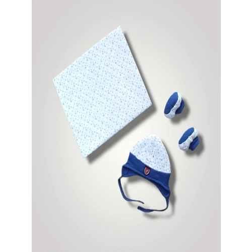 Yenidoğan Baskılı Double Face Şapka Ve Patikli 3lü Bebek Battaniye Takımı Lacivert