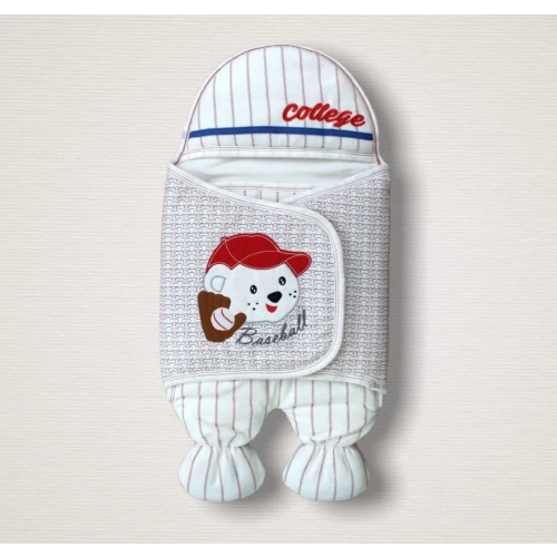 Yenidoğan Beyzbolcu Nakışlı Ayaklı Erkek Bebek Kundak Ekru