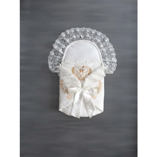 Yenidoğan Kuğu Nakışlı Avangard Kundak Bebek Battaniyesi Ekru